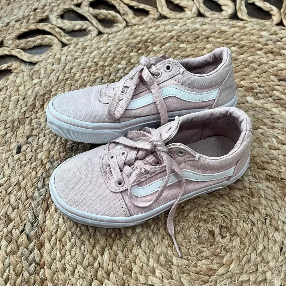 Girls VANS Ward Iridescent Heavenly Pink Skater Sneakers Shoes Size 12